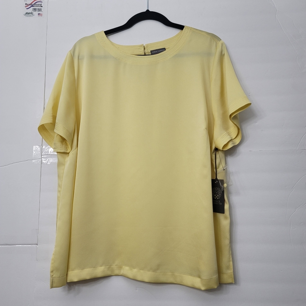 Vince Camuto Floral Beauty Yellow Iris Top - Picture 1 of 6